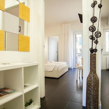 Cristoforo Porta Ticinese Aparthotel 4Pax Wifi Milan Bagian luar foto