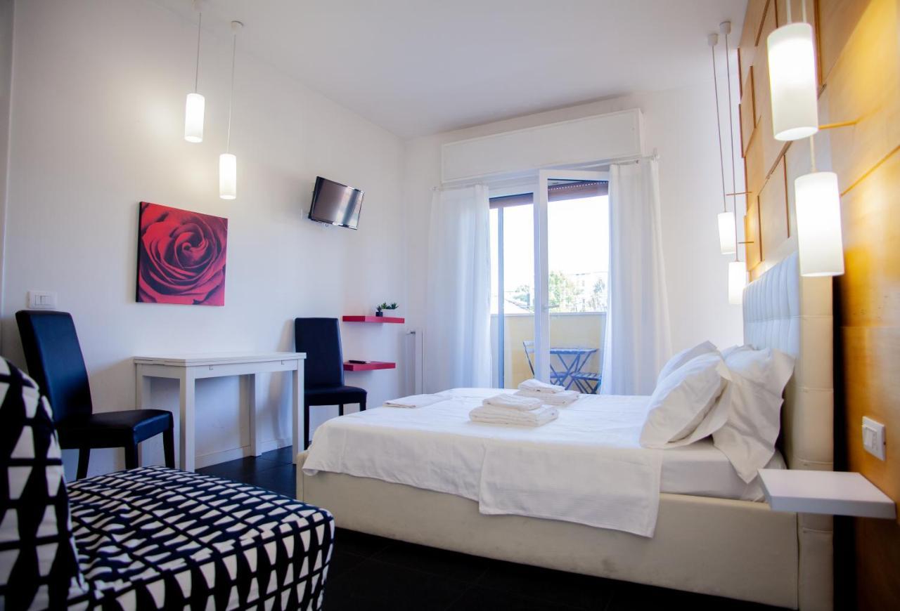 Cristoforo Porta Ticinese Aparthotel 4Pax Wifi Milan Bagian luar foto