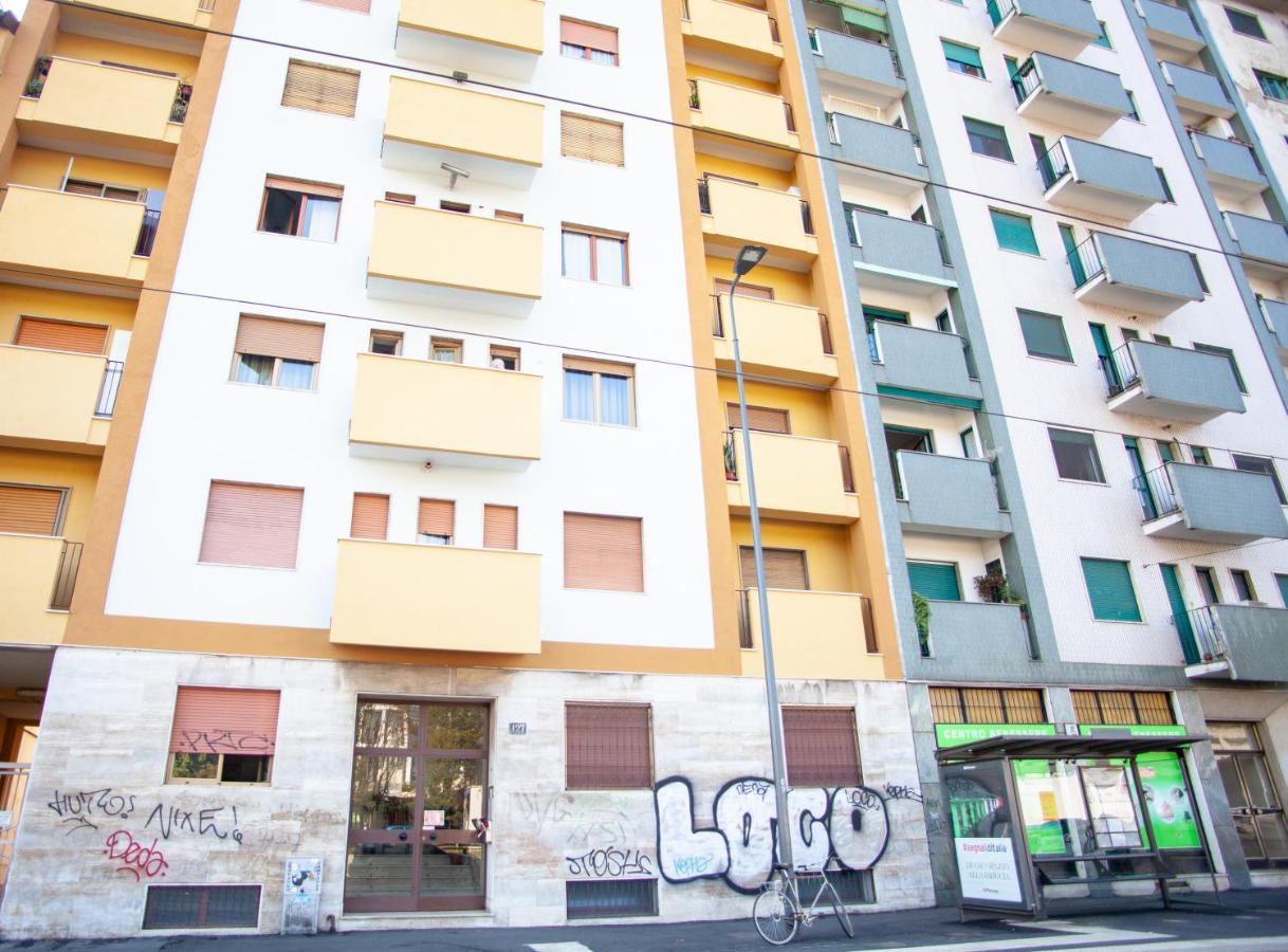 Cristoforo Porta Ticinese Aparthotel 4Pax Wifi Milan Bagian luar foto
